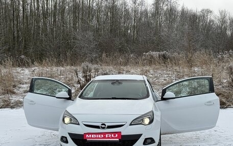 Opel Astra J, 2013 год, 900 000 рублей, 2 фотография