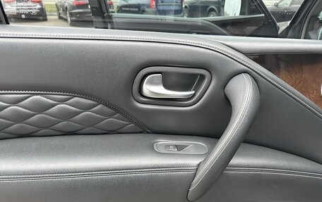 Infiniti QX80 I рестайлинг, 2019 год, 3 899 000 рублей, 10 фотография