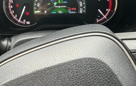 Toyota RAV4, 2020 год, 2 998 000 рублей, 5 фотография