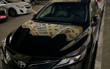 Toyota Camry, 2023 год, 3 350 000 рублей, 1 фотография