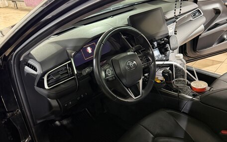 Toyota Camry, 2023 год, 3 350 000 рублей, 5 фотография