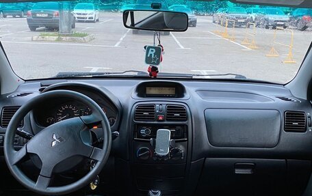 Mitsubishi Space Star I рестайлинг, 2003 год, 250 000 рублей, 8 фотография