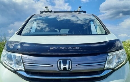 Honda Stepwgn IV, 2015 год, 1 600 000 рублей, 5 фотография