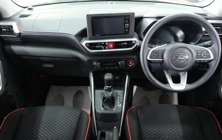 Daihatsu Rocky, 2020 год, 1 849 000 рублей, 14 фотография