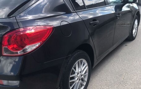 Chevrolet Cruze II, 2012 год, 700 000 рублей, 3 фотография