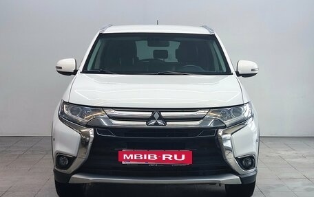 Mitsubishi Outlander III рестайлинг 3, 2016 год, 1 790 000 рублей, 2 фотография