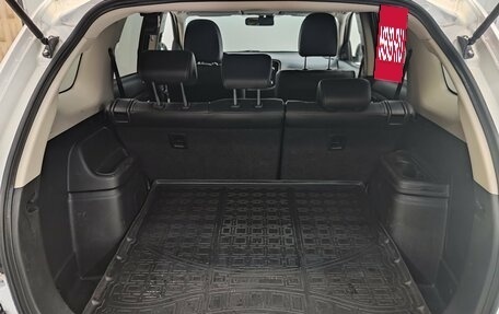 Mitsubishi Outlander III рестайлинг 3, 2016 год, 1 790 000 рублей, 20 фотография