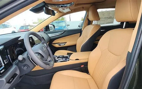 Lexus NX, 2025 год, 7 800 000 рублей, 9 фотография