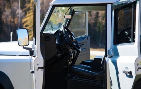 Land Rover Defender I, 2007 год, 4 157 000 рублей, 12 фотография