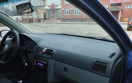 Skoda Fabia I, 2002 год, 160 000 рублей, 19 фотография