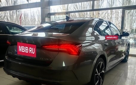 Skoda Octavia IV, 2022 год, 2 430 000 рублей, 5 фотография