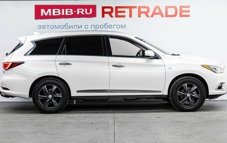 Infiniti QX60 I рестайлинг, 2017 год, 2 700 000 рублей, 5 фотография