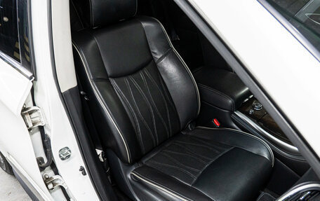 Infiniti QX60 I рестайлинг, 2017 год, 2 700 000 рублей, 19 фотография