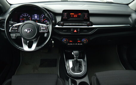 KIA Cerato IV, 2018 год, 1 670 000 рублей, 7 фотография