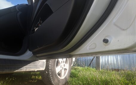 Mitsubishi Outlander III рестайлинг 3, 2012 год, 900 000 рублей, 12 фотография