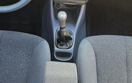 Hyundai Accent II, 2010 год, 700 000 рублей, 20 фотография