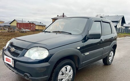 Chevrolet Niva I рестайлинг, 2012 год, 395 000 рублей, 2 фотография