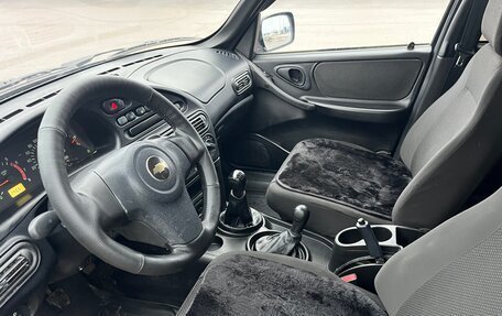 Chevrolet Niva I рестайлинг, 2012 год, 395 000 рублей, 7 фотография