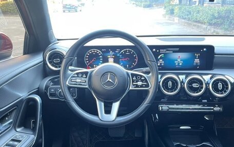 Mercedes-Benz A-Класс, 2021 год, 2 240 000 рублей, 19 фотография