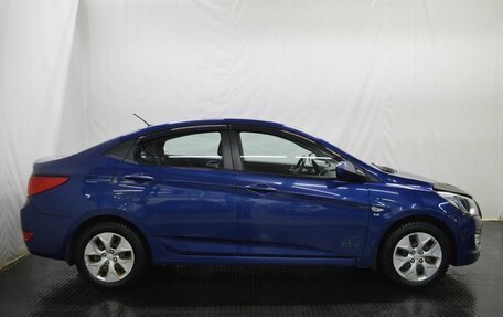 Hyundai Solaris II рестайлинг, 2015 год, 869 000 рублей, 4 фотография