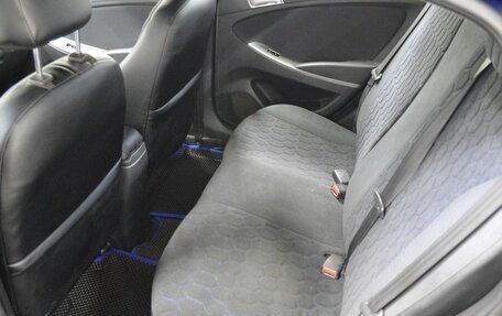 Hyundai Solaris II рестайлинг, 2015 год, 869 000 рублей, 11 фотография