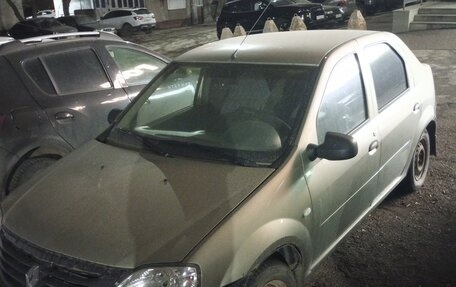 Renault Logan I, 2012 год, 180 000 рублей, 1 фотография