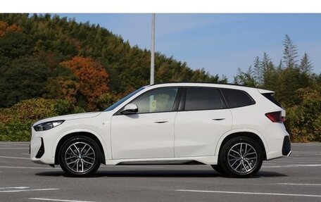 BMW X1, 2022 год, 2 900 000 рублей, 38 фотография