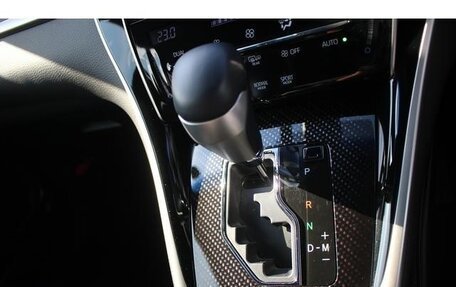 Toyota Harrier, 2020 год, 2 760 000 рублей, 18 фотография