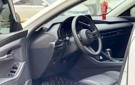 Mazda 3, 2022 год, 1 840 000 рублей, 9 фотография