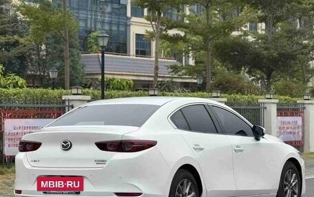 Mazda 3, 2022 год, 1 840 000 рублей, 4 фотография