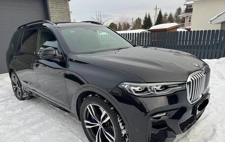 BMW X7, 2021 год, 9 450 000 рублей, 3 фотография