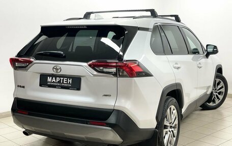 Toyota RAV4, 2021 год, 3 799 000 рублей, 4 фотография