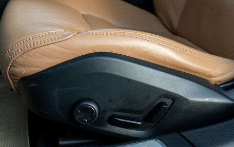 Volvo S90 II рестайлинг, 2016 год, 2 490 000 рублей, 12 фотография