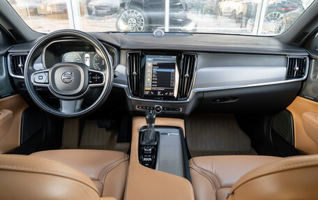 Volvo S90 II рестайлинг, 2016 год, 2 490 000 рублей, 17 фотография