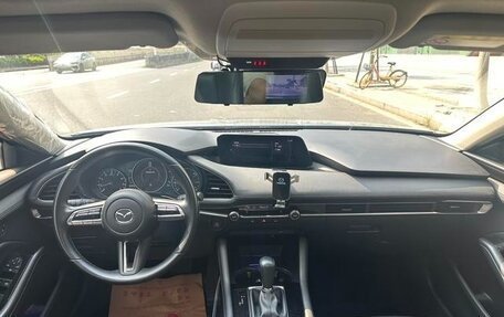 Mazda 3, 2022 год, 1 860 000 рублей, 12 фотография