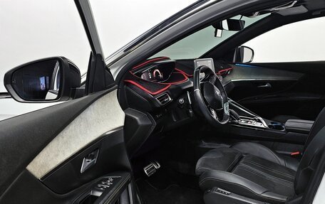 Peugeot 5008 II, 2021 год, 2 225 000 рублей, 6 фотография