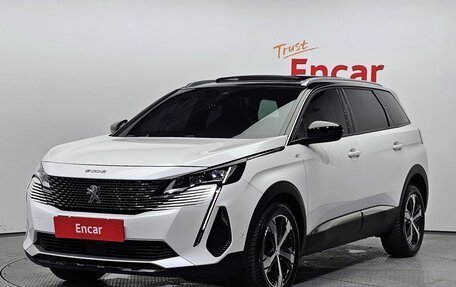 Peugeot 5008 II, 2021 год, 2 225 000 рублей, 1 фотография