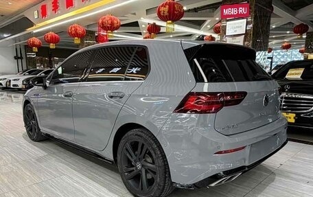 Volkswagen Golf VIII, 2022 год, 2 490 000 рублей, 3 фотография