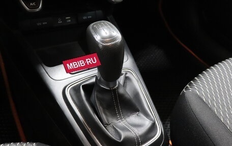 KIA Rio IV, 2017 год, 978 000 рублей, 14 фотография