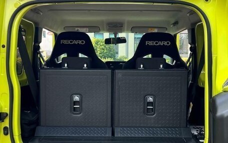 Suzuki Jimny, 2022 год, 2 650 000 рублей, 12 фотография