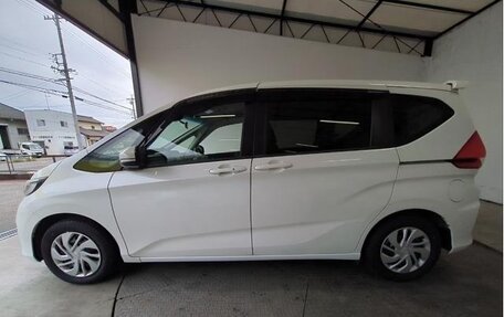 Honda Freed II, 2017 год, 1 450 000 рублей, 7 фотография