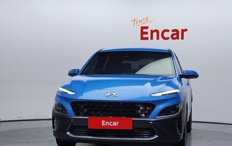 Hyundai Kona I, 2022 год, 1 840 007 рублей, 2 фотография