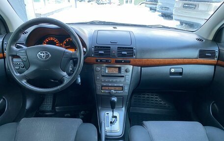 Toyota Avensis III рестайлинг, 2007 год, 759 000 рублей, 9 фотография