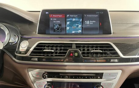 BMW 7 серия, 2017 год, 3 399 000 рублей, 11 фотография