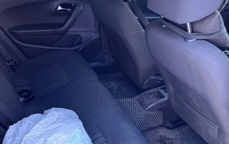 Volkswagen Polo VI (EU Market), 2015 год, 950 000 рублей, 3 фотография