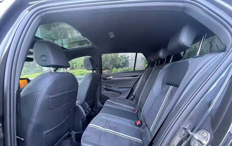 Volkswagen Golf VIII, 2021 год, 1 300 000 рублей, 9 фотография