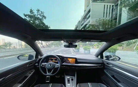 Volkswagen Golf VIII, 2021 год, 1 300 000 рублей, 10 фотография