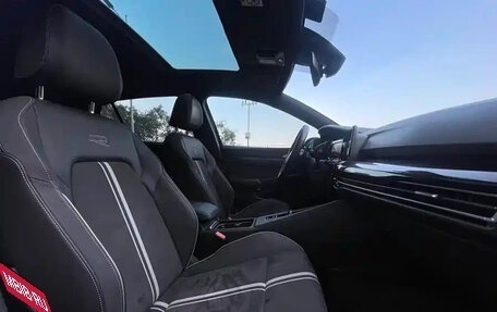 Volkswagen Golf VIII, 2021 год, 1 300 000 рублей, 15 фотография