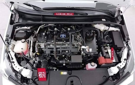 Toyota Corolla, 2022 год, 1 690 000 рублей, 6 фотография