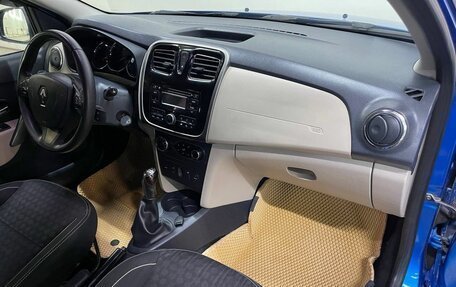 Renault Logan II, 2016 год, 677 000 рублей, 8 фотография